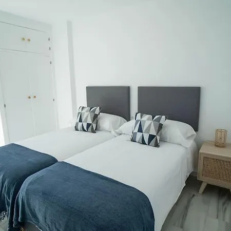 Spacious Three Bedroom Penthouse Fuengirola Extérieur photo